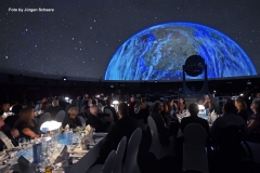 Charity-Event des "Leben heisst auch Sterben e.V." am 26.10.2019 im Jenaer ZEISS-Planetarium. Foto: Jürgen Scheere